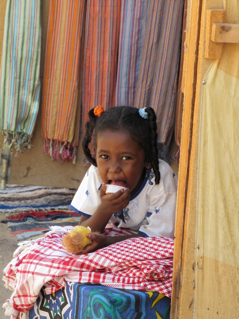 Unnamed Road, Aswan Governorate, Egypt by Tóthné Magdi