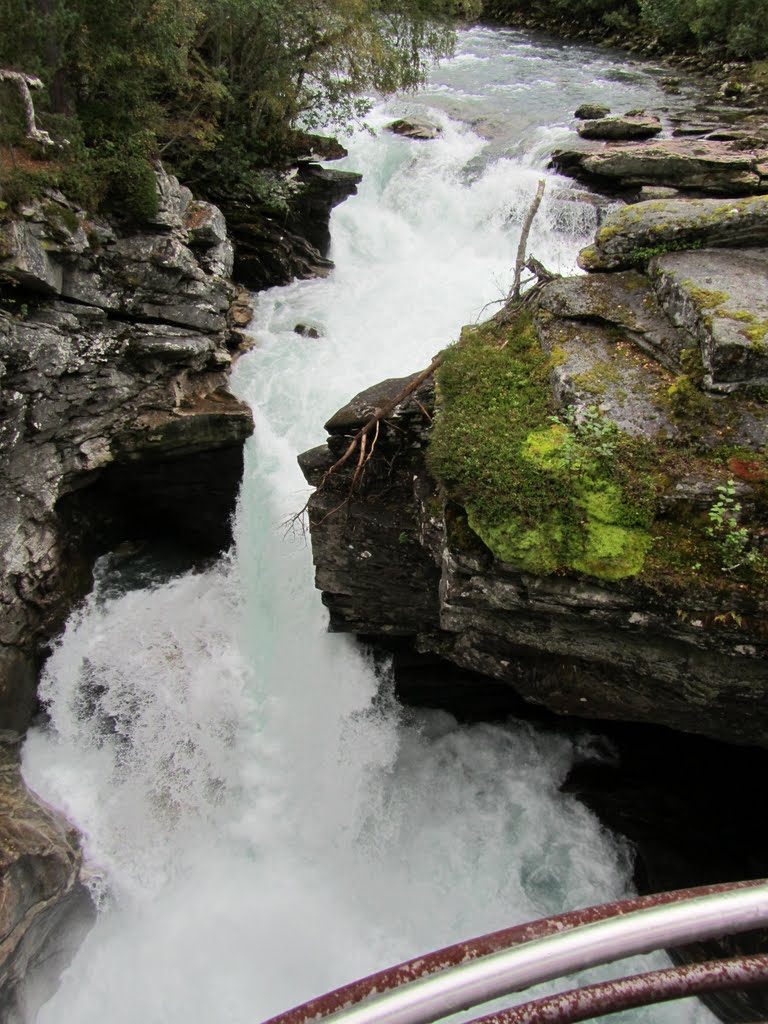 Valldölaschlucht bei Gudbrandsjuvet by gerdb