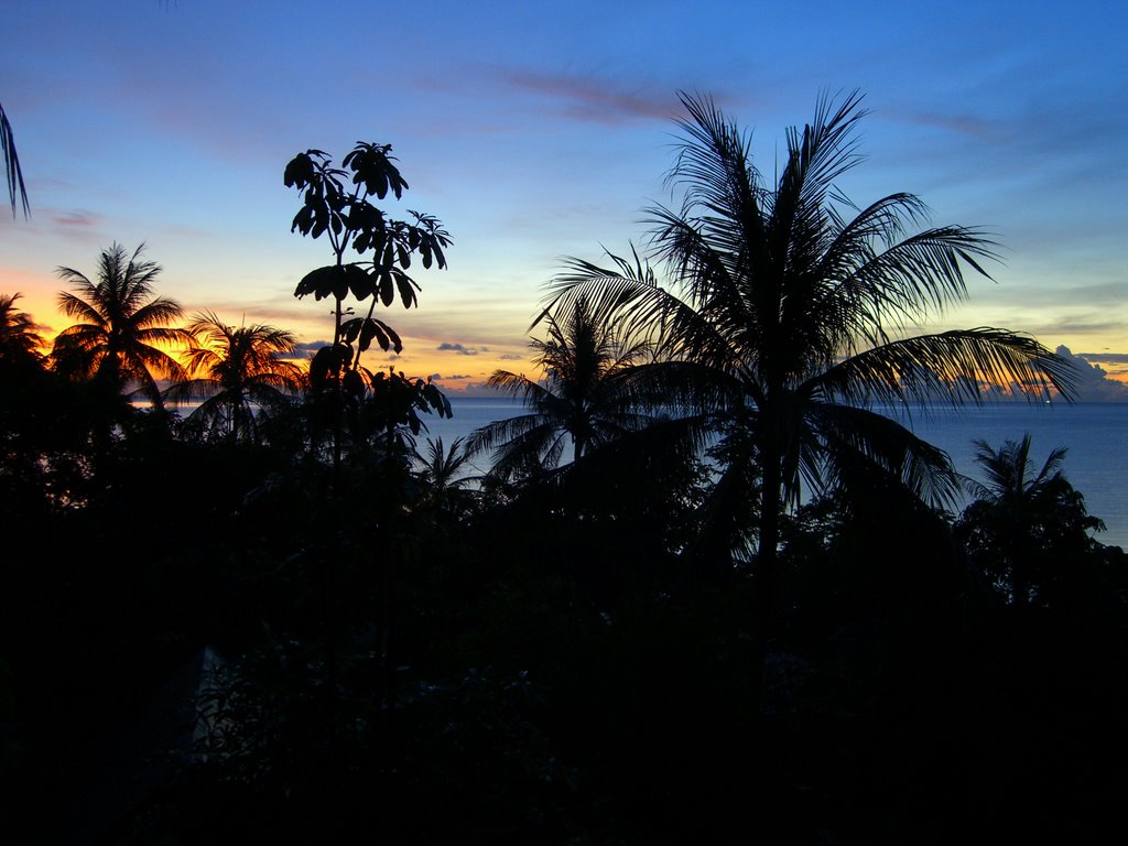 Sunrise at Nora Beach Resort by guenther