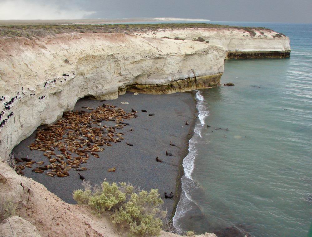 Punta Loma by R.Baigorria