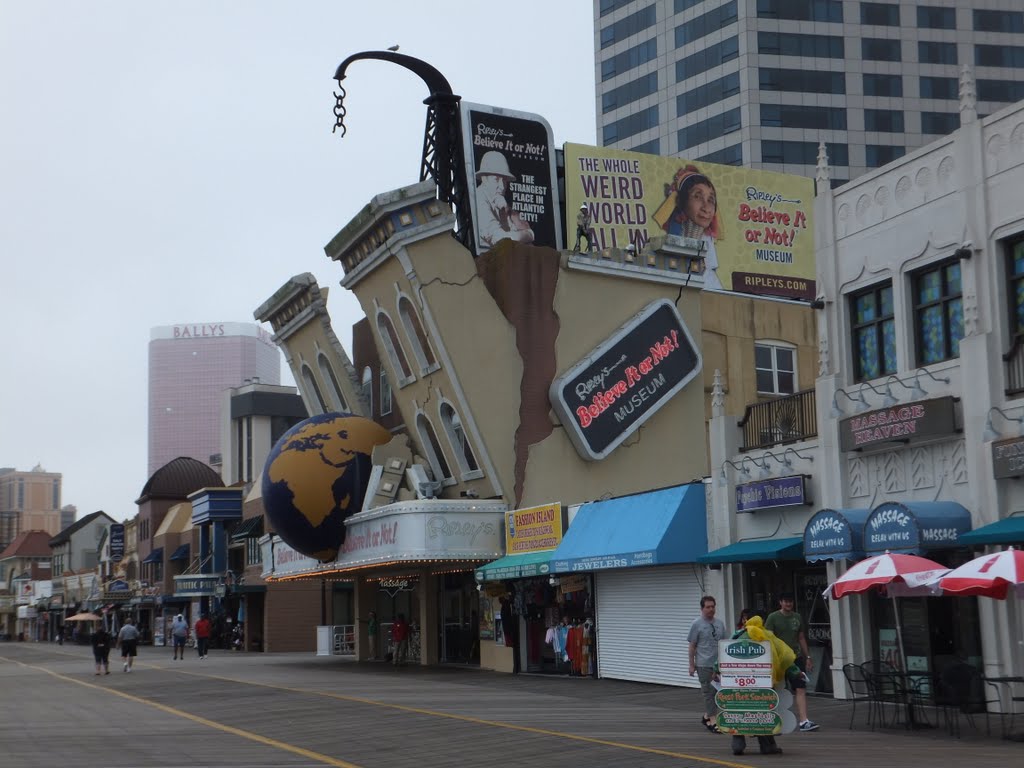 Ripley's Believe It or Not Atlantic City Boardwalk by dublinmags