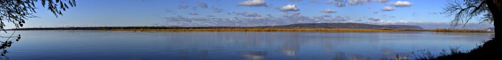 Krasnoglinsky City District, Samara, Samara Oblast, Russia by Victor Levin