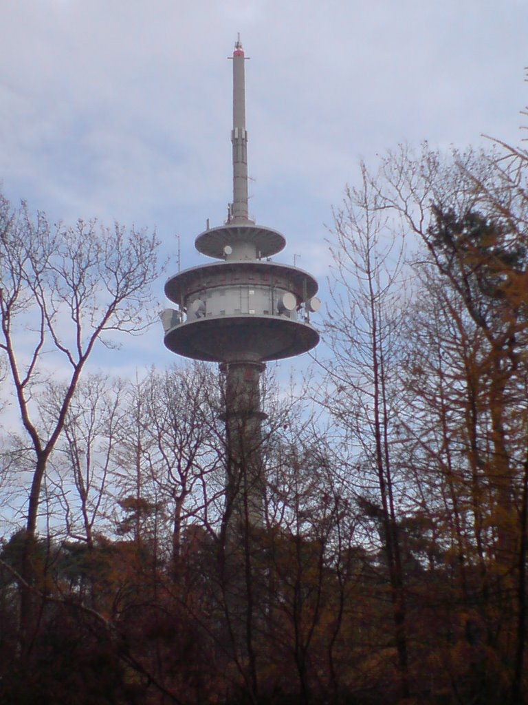 Fernmeldeturm auf Dem Steinkopf by Hurz