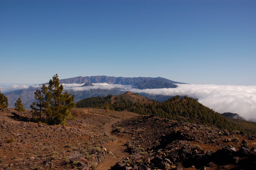 El Paso, Santa Cruz de Tenerife, Spain by Mathias Schmid