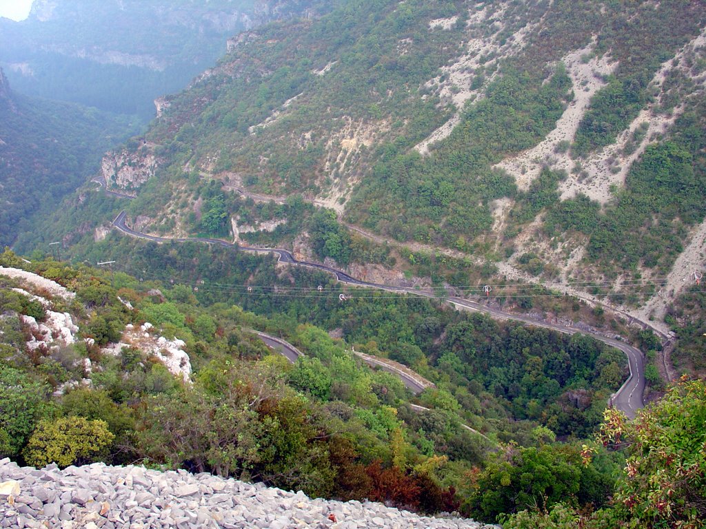 Gorge nr Nevacelles by dazzlephotos