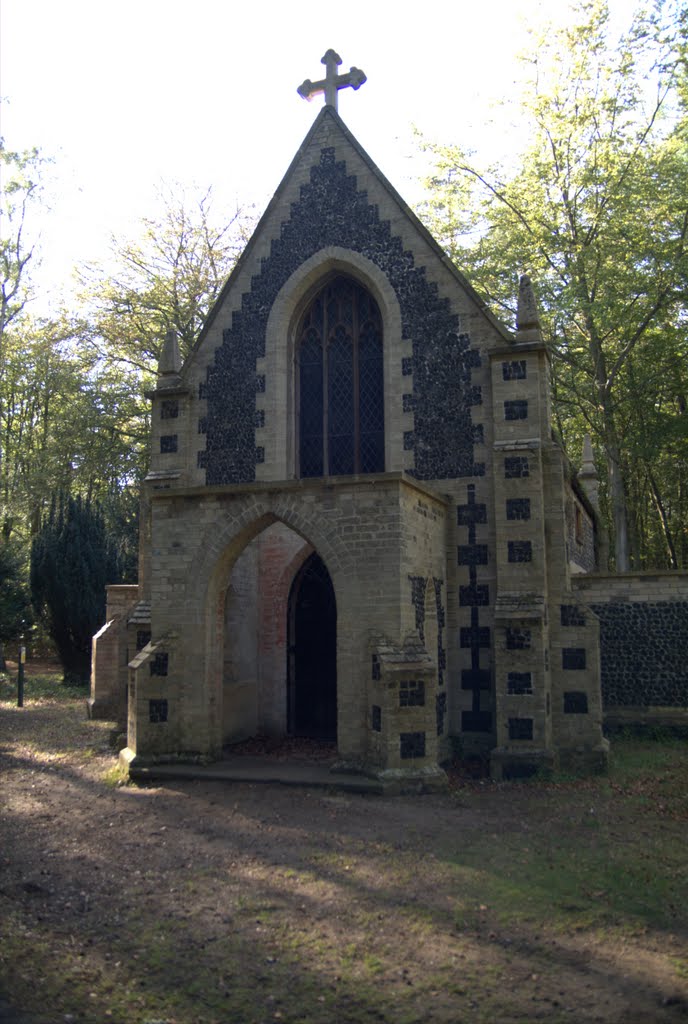 Edward Bliss, Mausoleum, Brandon, Sufrfolk by digitography