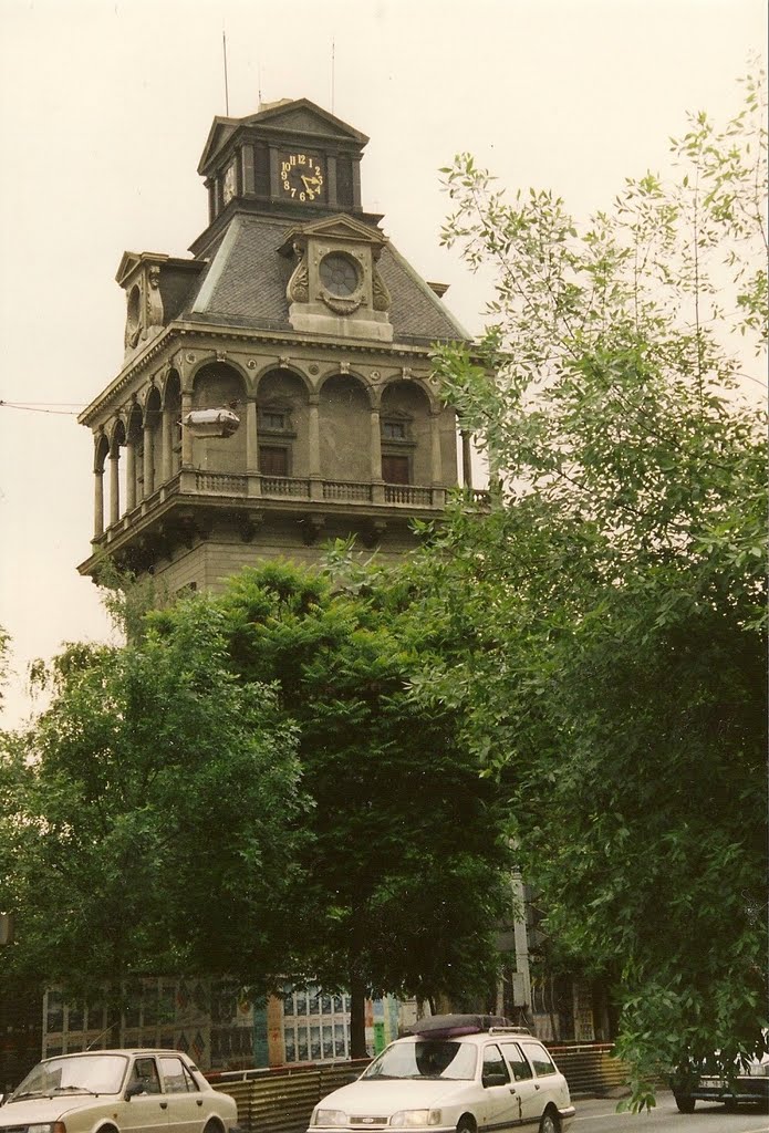 Le Château d'eau by Magda GHALI