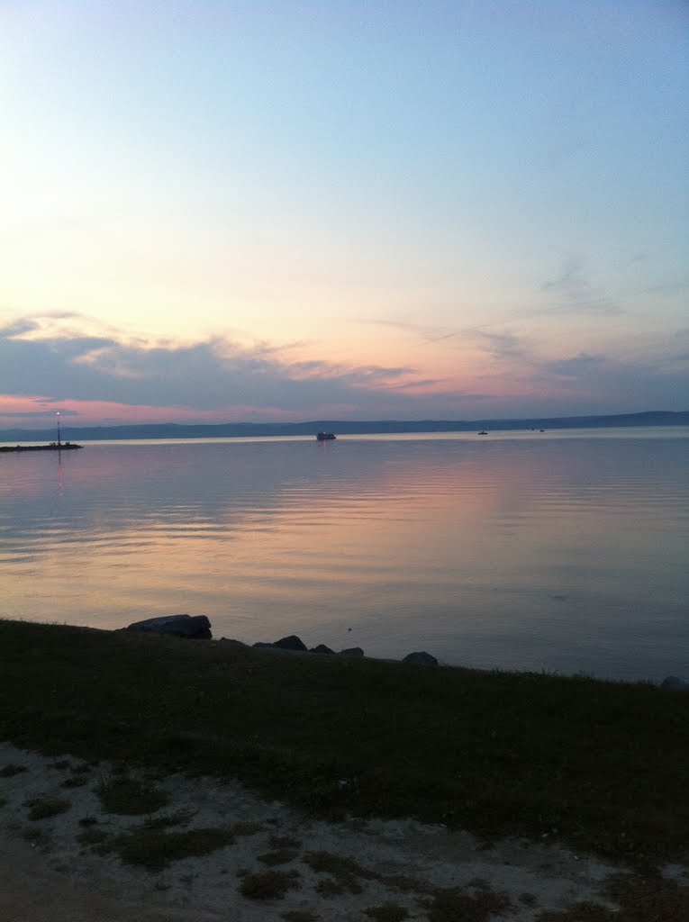 Siófok Balatonpart by Gábor Babodi