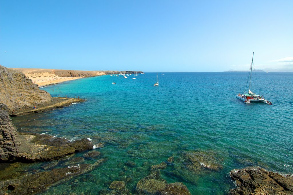 Papagayo, Playa Blanca, Lanzarote by Vladimir Michal