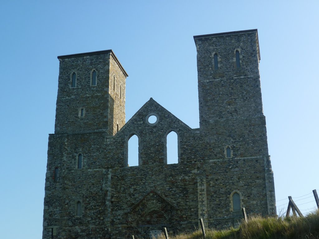 Reculver towers by PATTAYA22