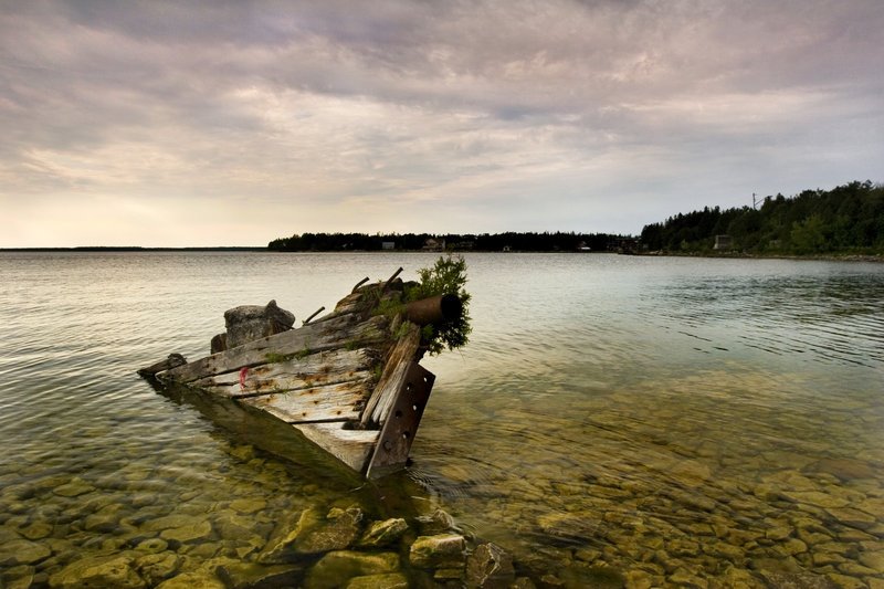 "Wrecked" in Tobermory by foxjump