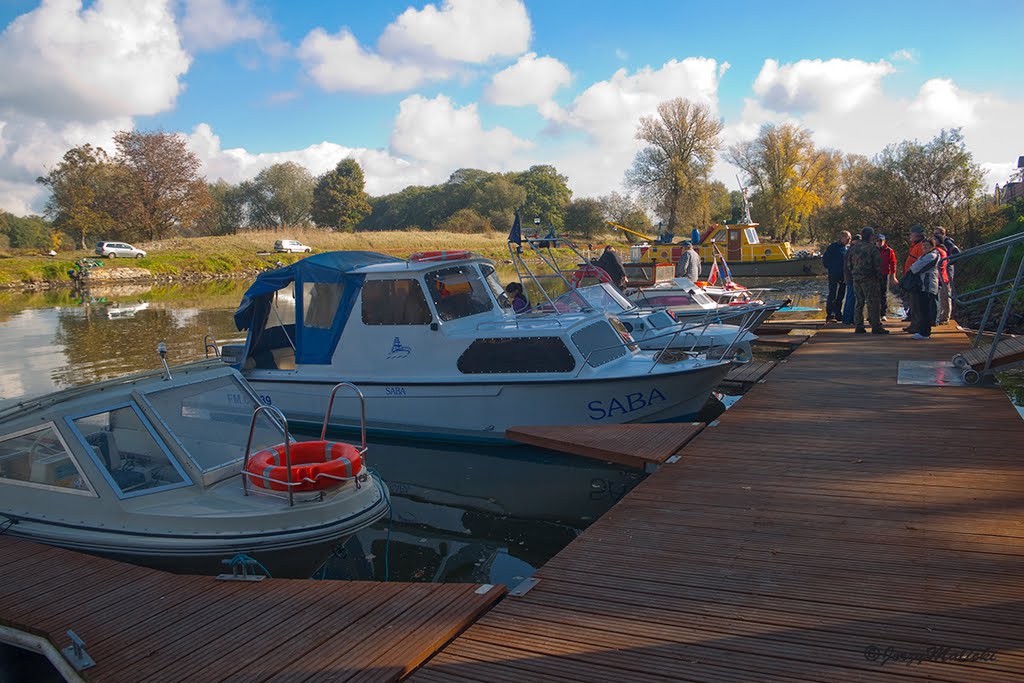 Marina w Bytomiu Odrzańskim by Jerzy Malicki