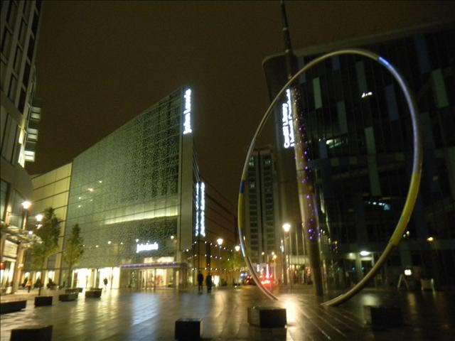 Caerdydd Liw Nos - The Hayes by celtjan