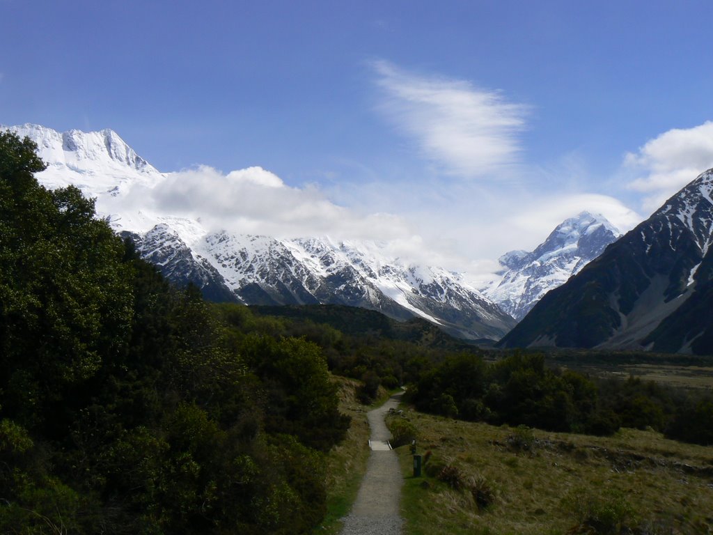 Mount Cook by Willie Luyken