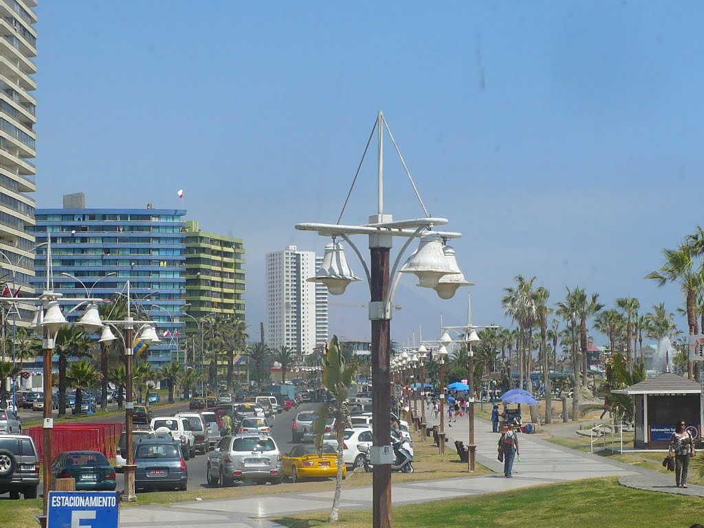 Balneario de Cavancha by Genaro González Ayal…