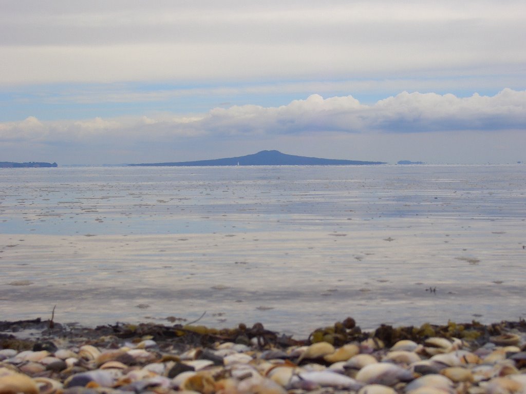 Rangitoto from Okoromai bay by projectzero