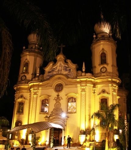 IGREJA NOSSA SENHORA DO BRASIL, JARDINS, SÃO PAULO, BRASIL by Lucia Turche Turche