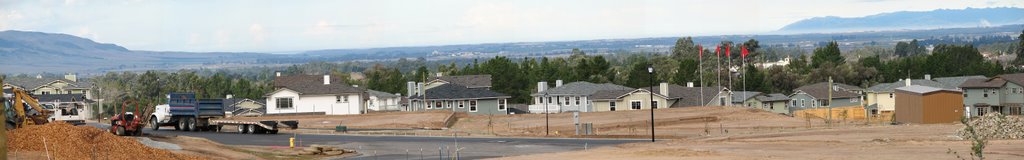 Looking NW from 1 mile south of Clark Av by Maurice Lewton