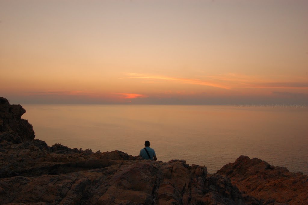 Sunset from Ile Rousse by valentina.desantis