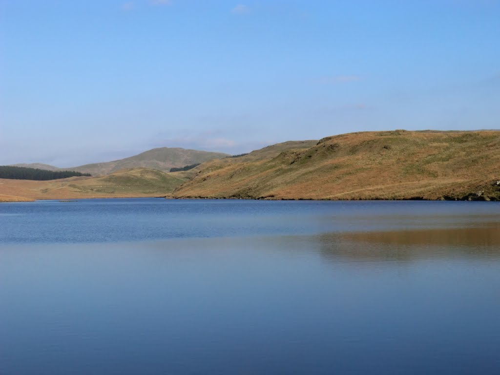 Ceulanamaesmawr, UK by Annette Strauch