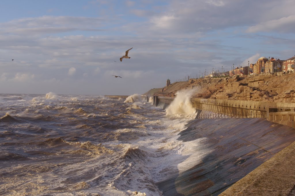 Rough Sea near Gynn Sq by Ian Walsh