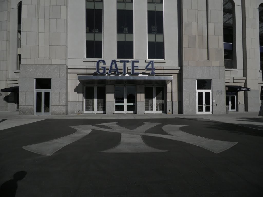 Yankee Stadium - The Bronx by Bart Verschaeren