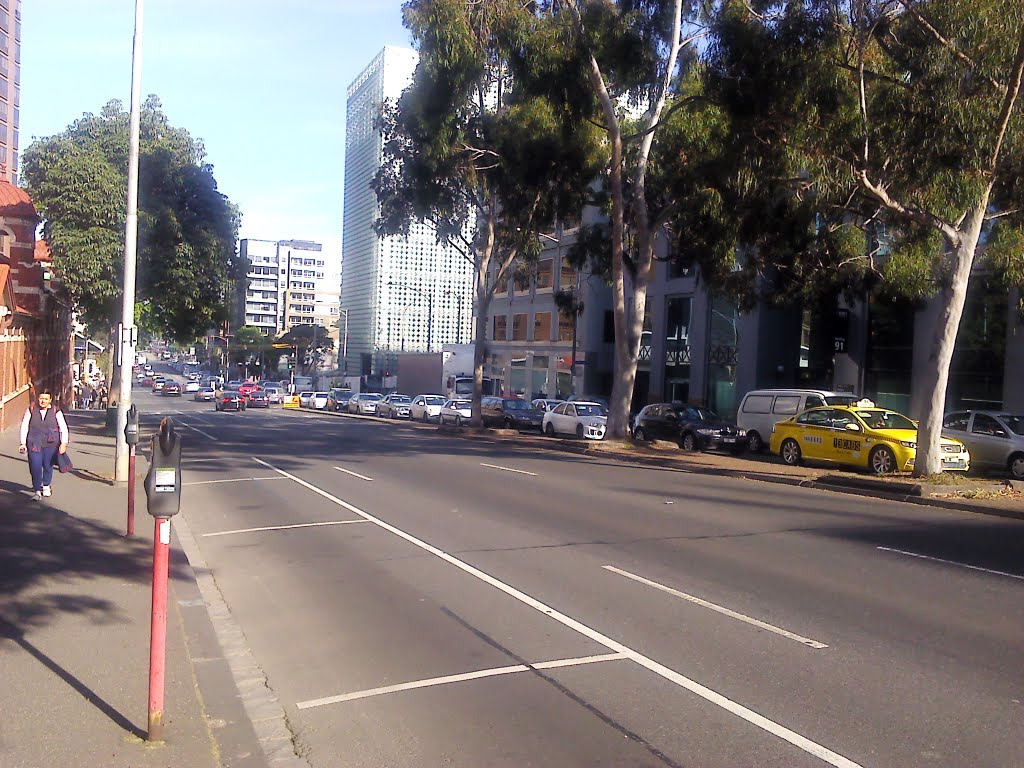 Walk along the victoria street from Exhibition street junction to Elizabeth street junction by s.gopalarathnam