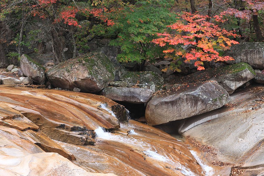 Seoraksan, Korea by peace-on-earth.org