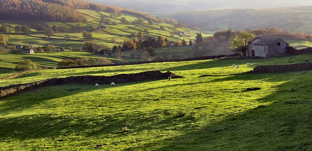 NEAR APPLETREEWICK by A.SKINNER