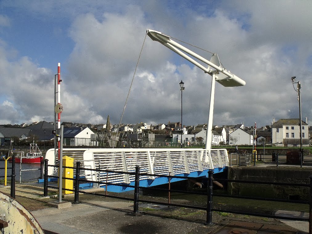 New Foot Swing Bridge, Maryport by PeterE