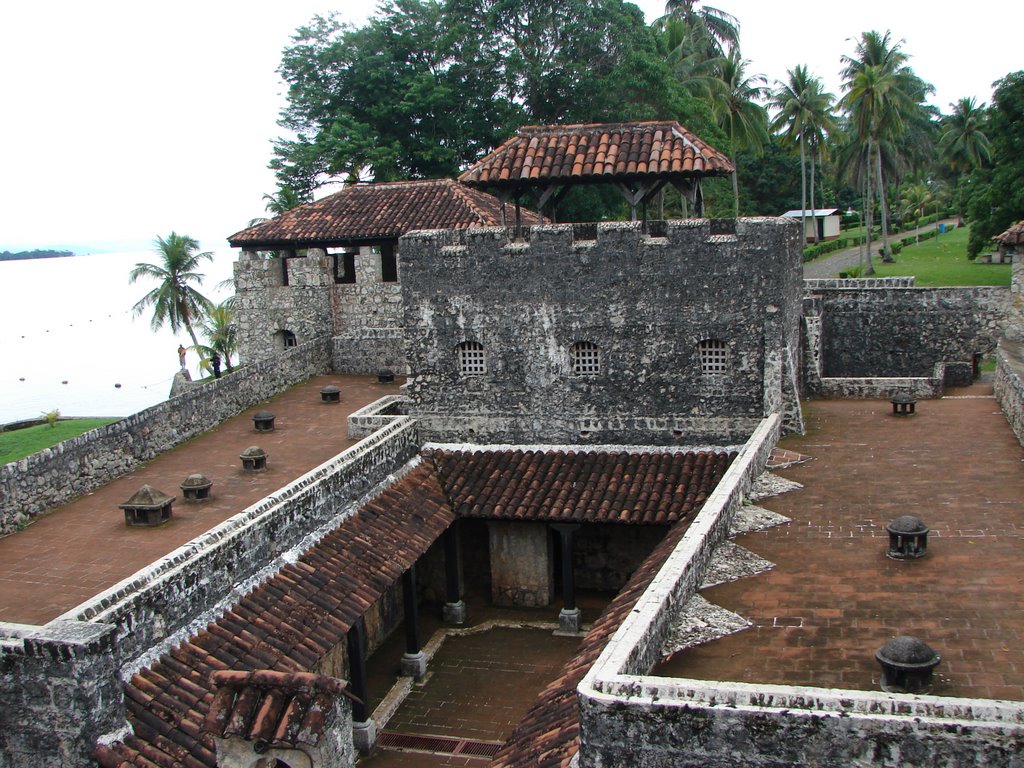 Castillo de San Felipe 2 by Oscar Zuazo