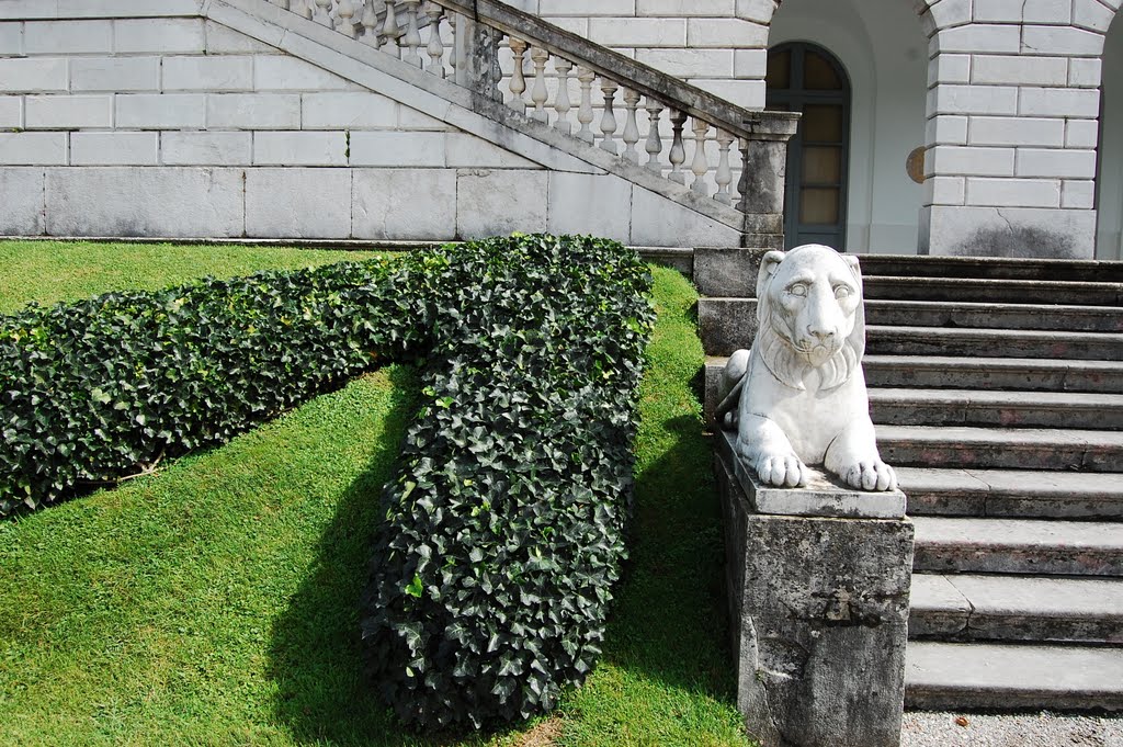 Lago di Como Bellagio Villa Melzi by linsarp