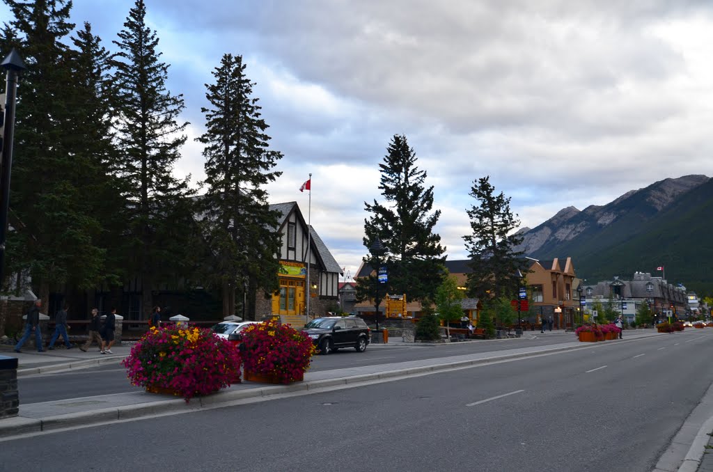 Banff Canadian Rocky Mountain Canada 加拿大 洛磯山脈 班芙 by Cheuk