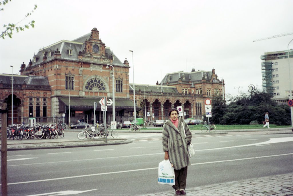 Groningen Railway Station - Holland by Maqsood Khan