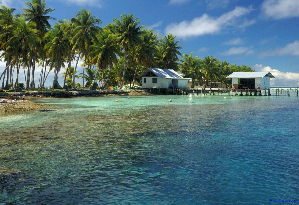 Niutahi - French Polynesia by bigwaves