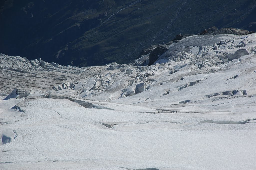 Le enormi seraccate del Ghiacciaio della Tribolazione by Luca Rosso