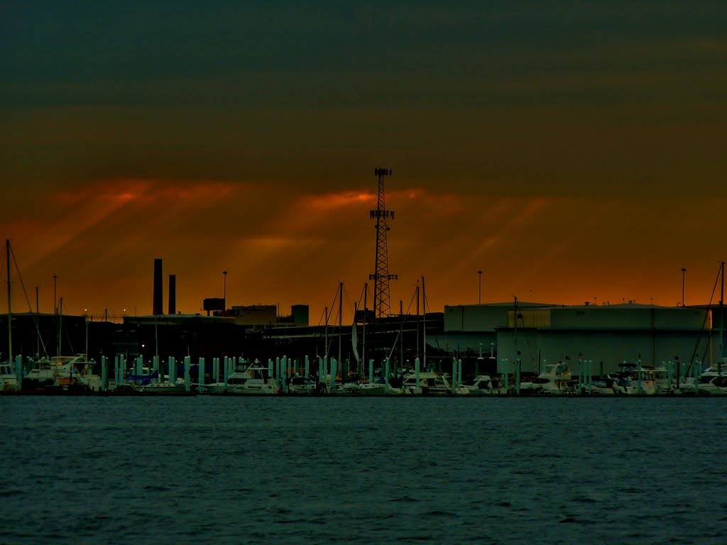 SST Sunrays by Bob Geary