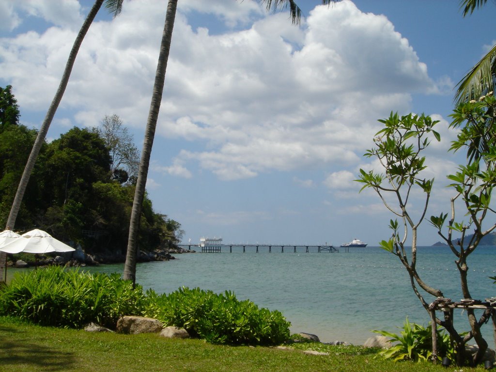 Phuket: Hotel Amari Coral Beach by Kurt Brunner