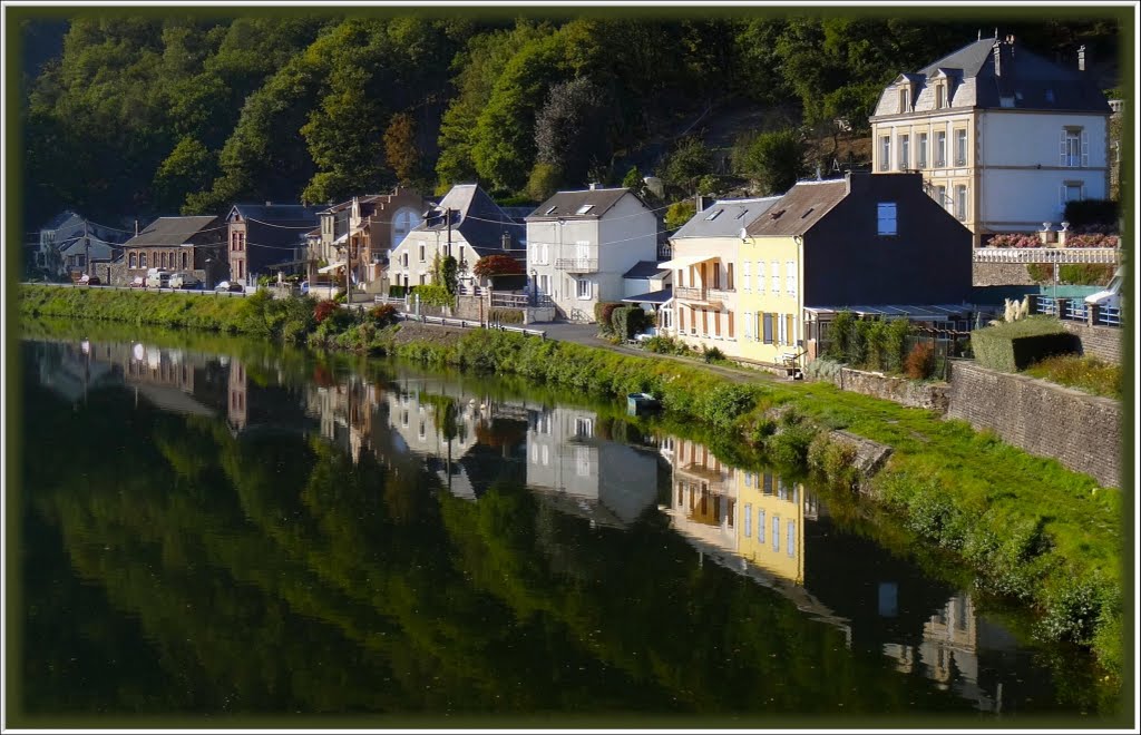 Monthermé - Rive de Meuse by Philippe BERTHOD