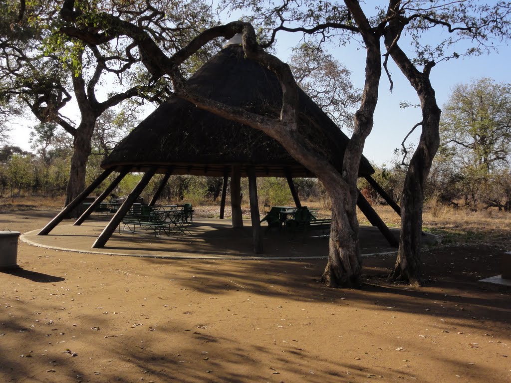 Krugerpark Mooiplaas Picnic Spot, Zuid-Afrika by MrRobbert.P