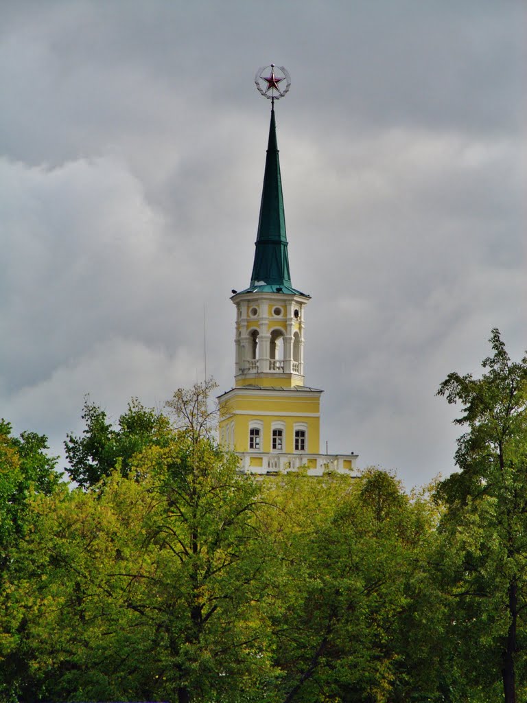 Leninskiy rayon, Yaroslavl', Yaroslavskaya oblast', Russia by Алексей Петров