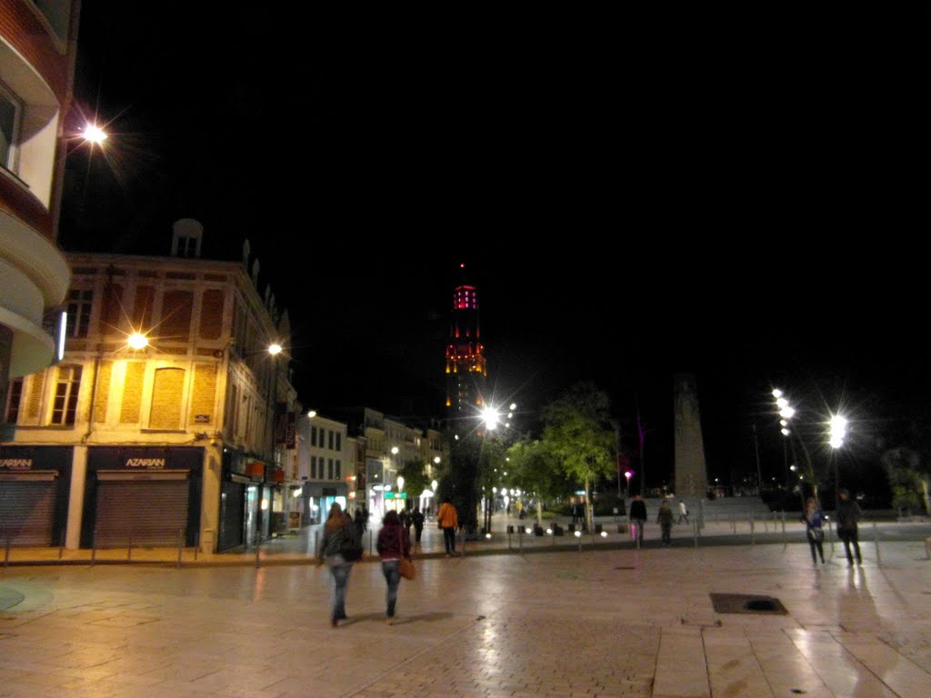 Amiens de nuit by Gautier Balthasar