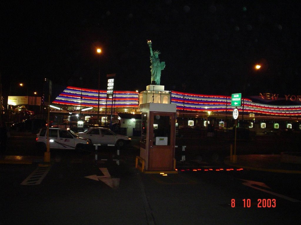 Casino Admiral - New York by Cesar Mares Velarde