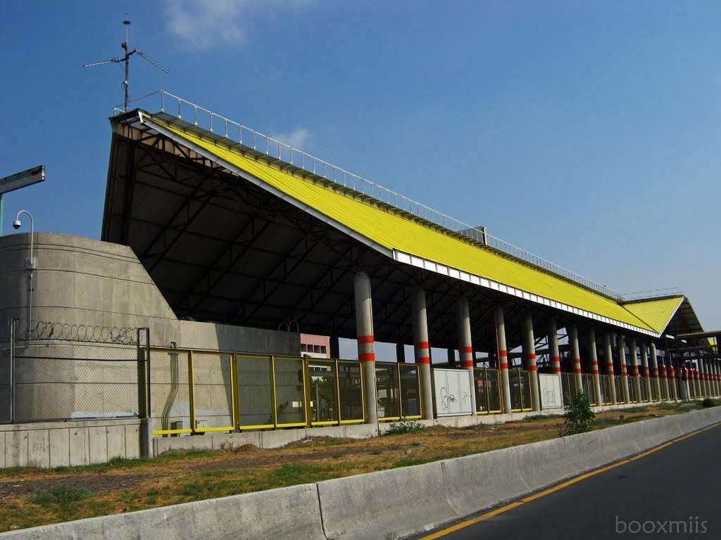 Estación Plaza Aragón by booxmiis