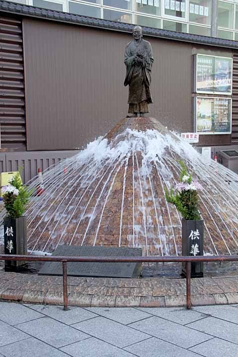 Statue of Gyoki Bosatsu, Kintetsu Nara Station by nutakku