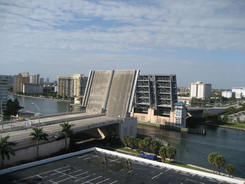 East Hallandale Beach Boulevard, Fot Laudaerdale by Tero K.