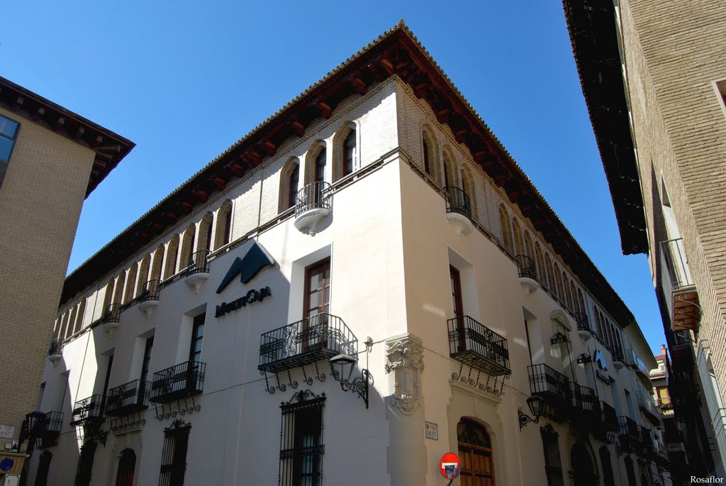 Zaragoza: Edificio sede de Multicaja by Rosaflor G.