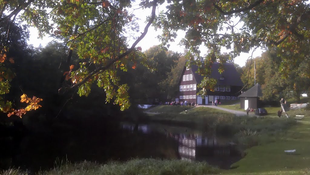 The Piils restaurant in Dyrehaven (the "Deer Garden"), Copenhagen, Denmark. October 6th, 2011 by Niels Jessen