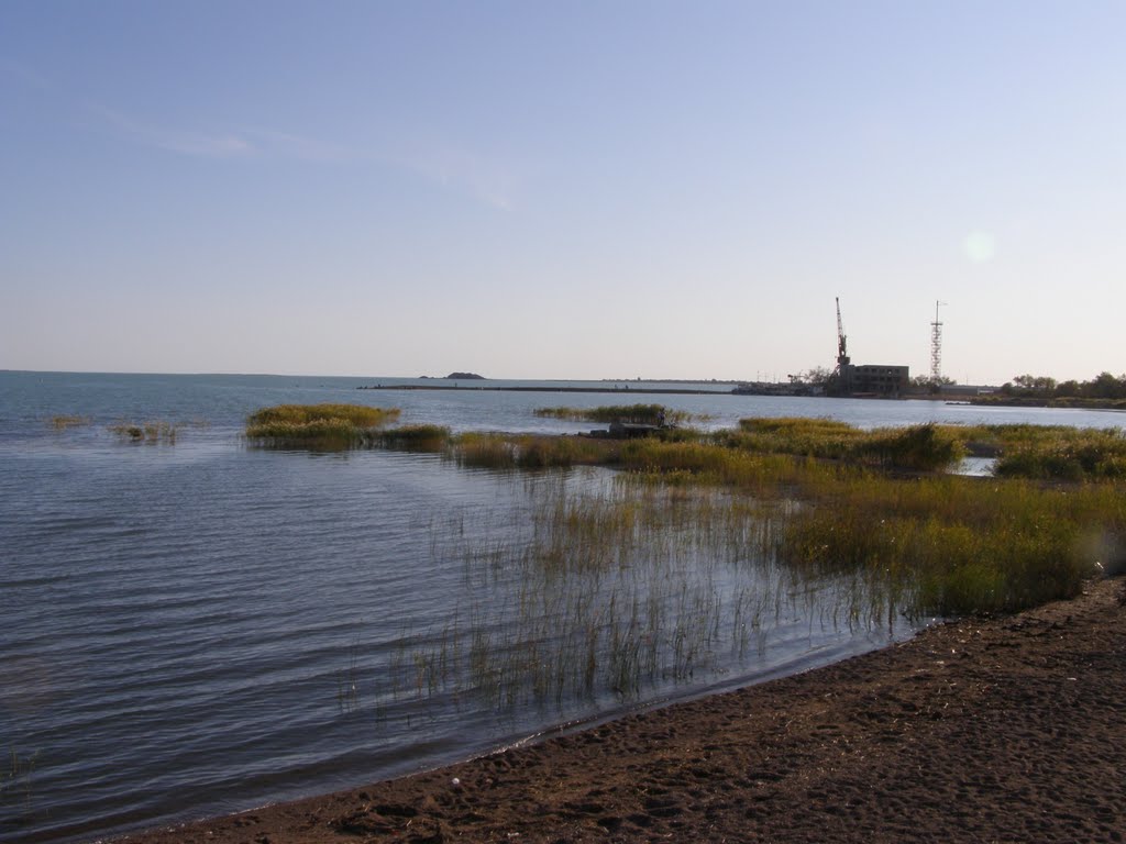 Вид на запад с берега/Kind on lake from coast by Сергей Алесковский