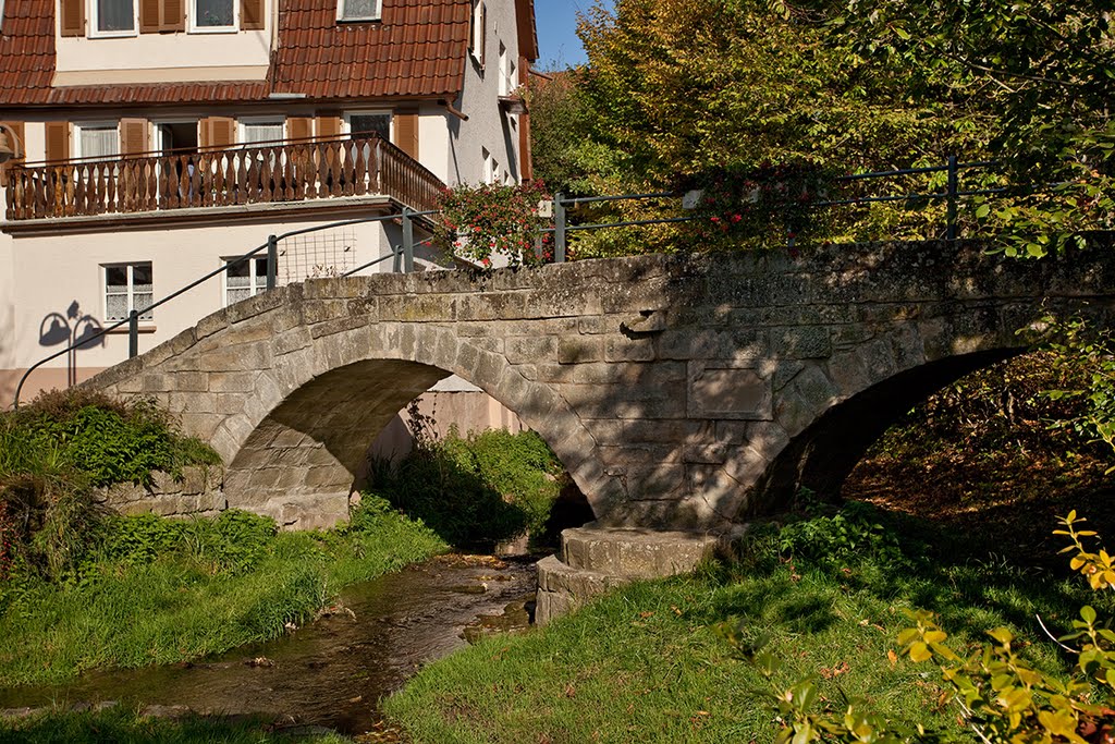 Weissach im Tal (16) Alte Brücke über den Brüdenbach by Margarete Hartert